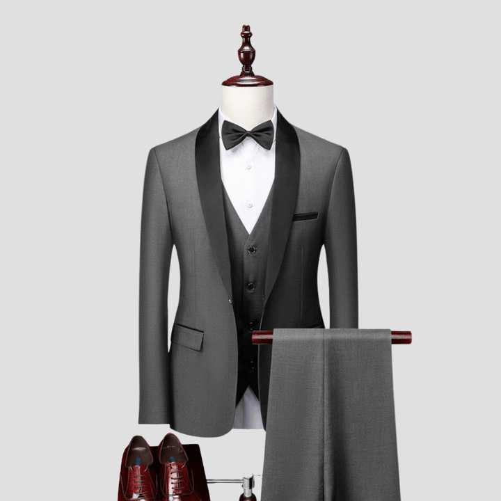 Grayson | Tailored Slim Fit Tuxedo Suit