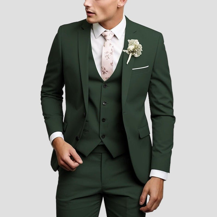 Fairfield | Tailored Fit 3-Piece Suit